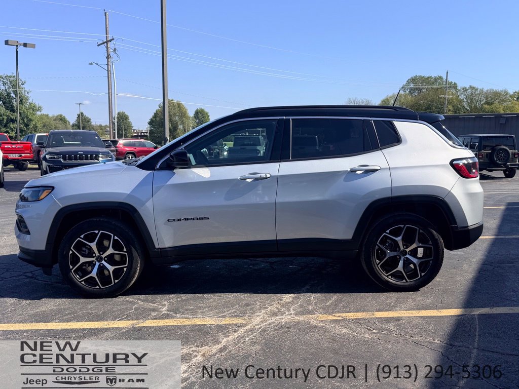 Used 2025 Jeep Compass Limited with VIN 3C4NJDCNXST620166 for sale in Kansas City