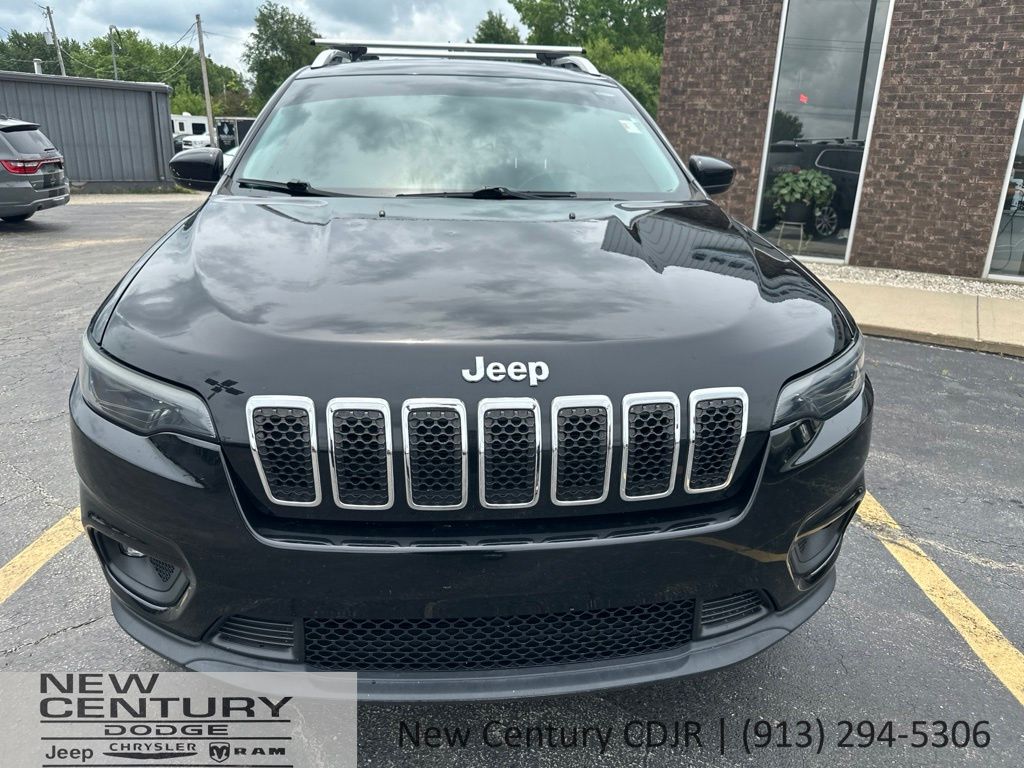 Used 2019 Jeep Cherokee Latitude with VIN 1C4PJMCB7KD256714 for sale in Kansas City