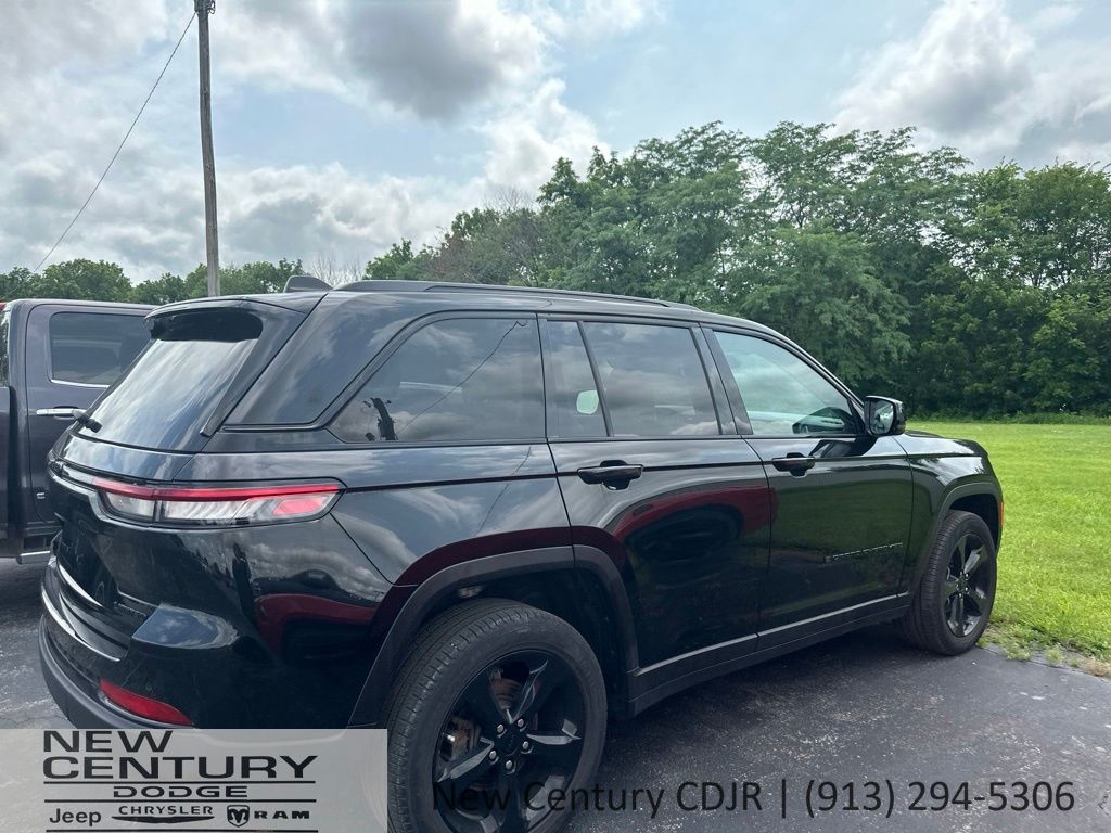 2023 Jeep Grand Cherokee SUV 