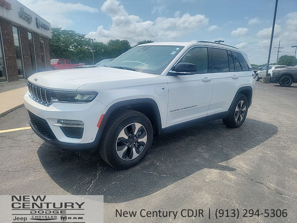 2024 Jeep Grand Cherokee SUV 