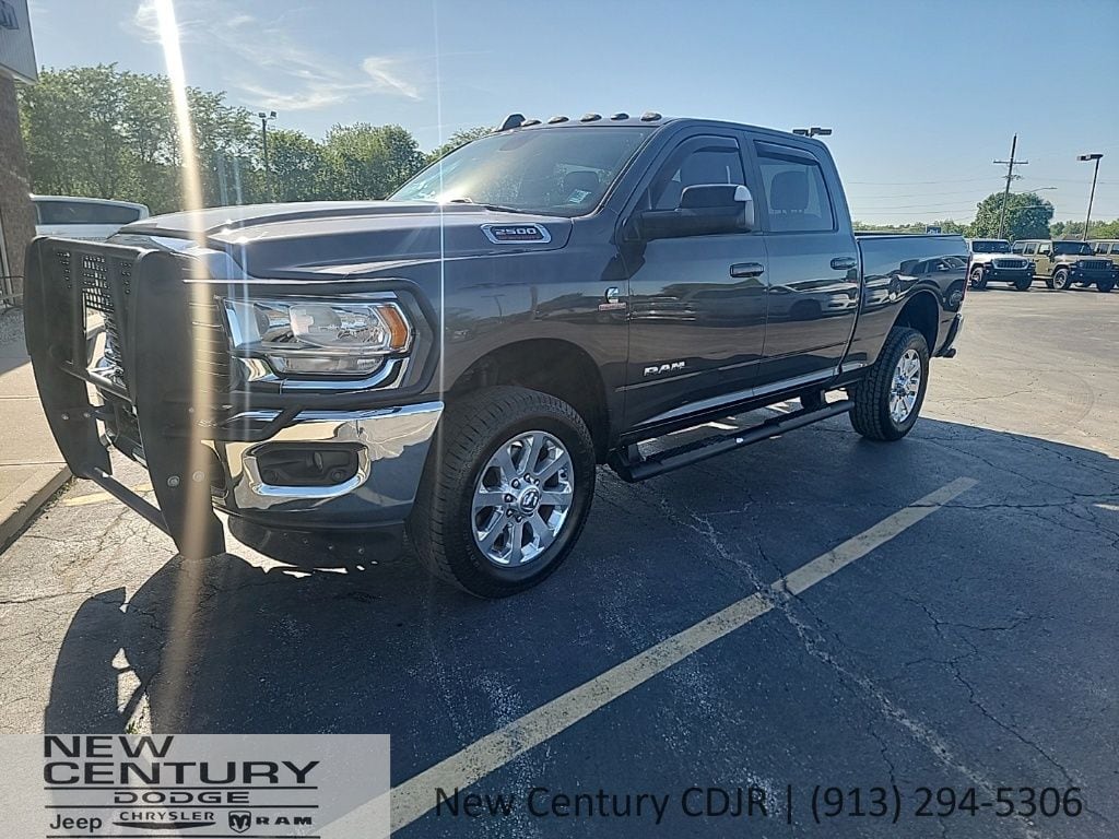 2020 RAM 2500 Big Horn 4X4 Crew Cab SWB's photo