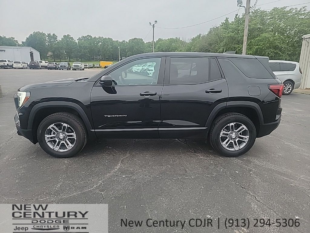 Used 2026 GMC Terrain Elevation with VIN 3GKALMEG8TL242281 for sale in Kansas City