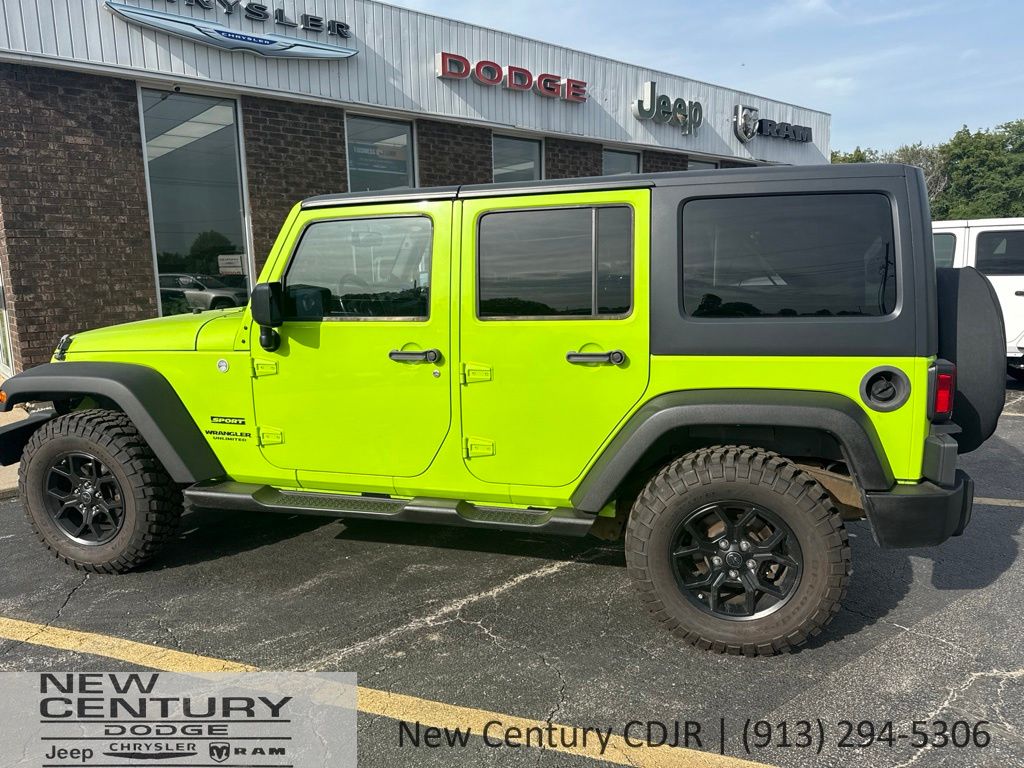 Used 2013 Jeep Wrangler Unlimited Sport with VIN 1C4BJWDG3DL570031 for sale in Kansas City