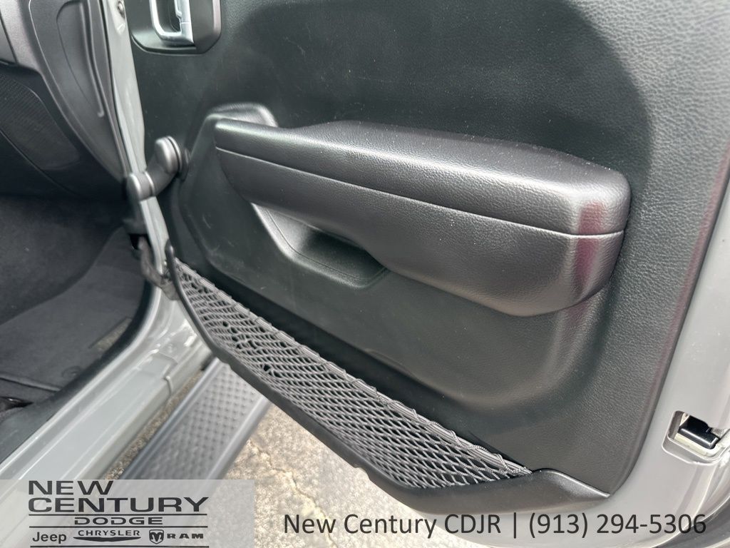 2021 Jeep Wrangler Unlimited Sport - Photo 11