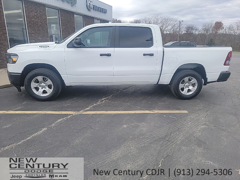 Used 2024 RAM Ram 1500 Pickup Tradesman with VIN 1C6RRFGG3RN167897 for sale in Kansas City