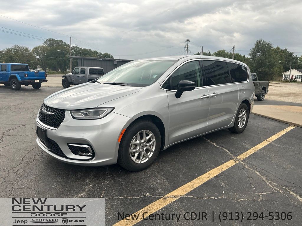2024 Chrysler Pacifica