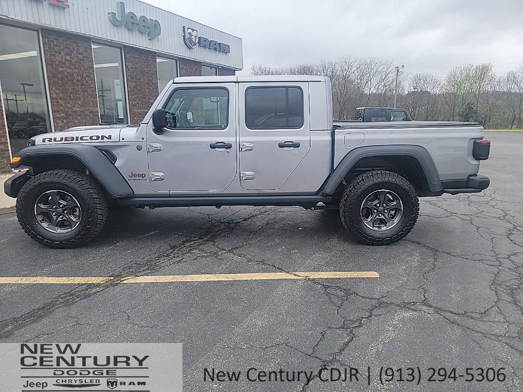 Used 2020 Jeep Gladiator Rubicon with VIN 1C6JJTBG5LL102627 for sale in Kansas City
