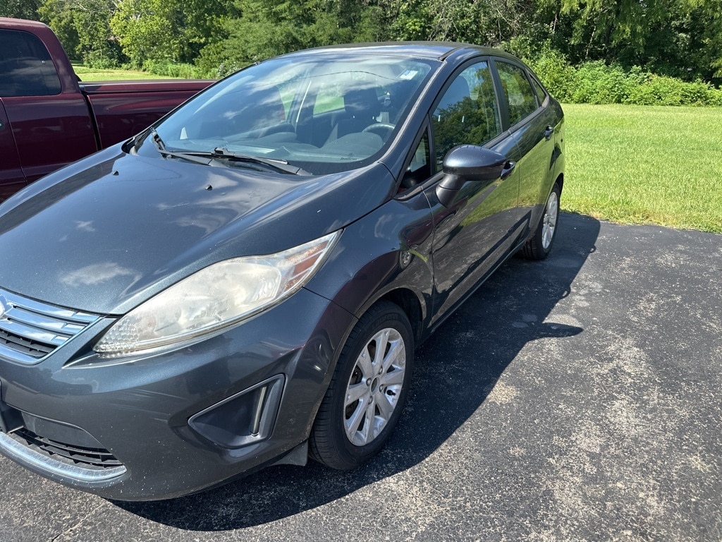 Used 2011 Ford Fiesta SE with VIN 3FADP4BJXBM135342 for sale in Kansas City