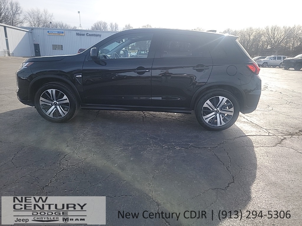 Used 2024 Mitsubishi Outlander Sport ES with VIN JA4ARUAU0RU026195 for sale in Kansas City