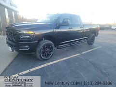 2026 Ram 2500 BIG HORN CREW CAB 4X4 8' BOX Pickup