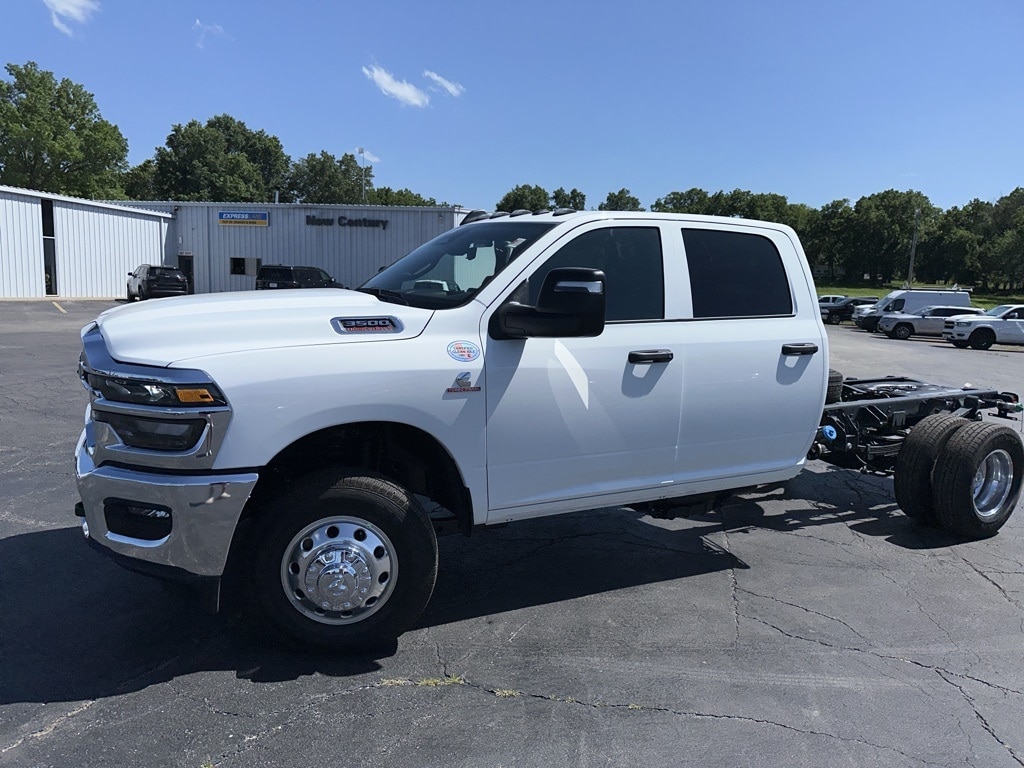 2025 Ram 3500 Chassis Cab Pickup 