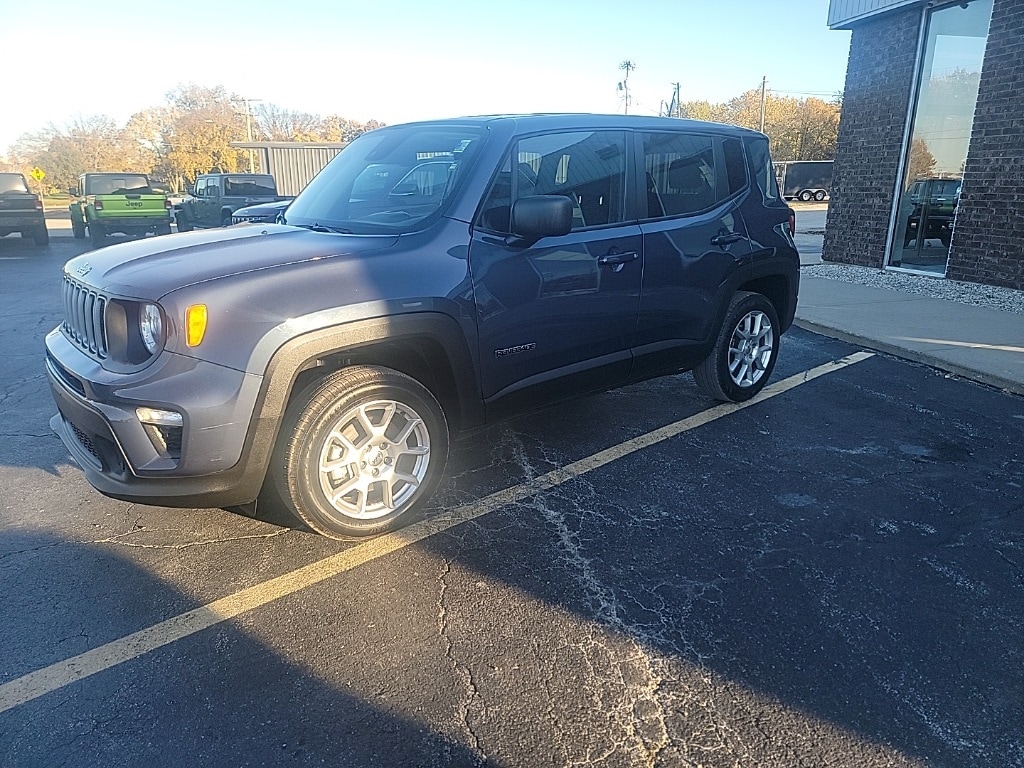 2023 Jeep Renegade Latitude