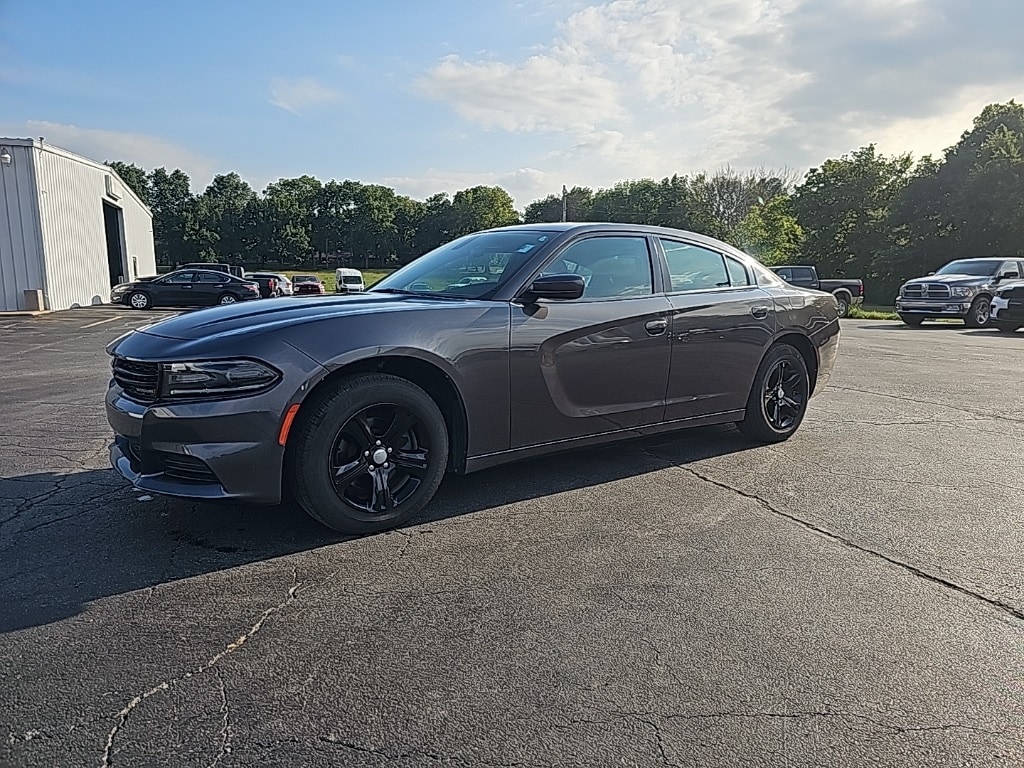 Used 2021 Dodge Charger SXT with VIN 2C3CDXBG7MH527236 for sale in Paola, KS