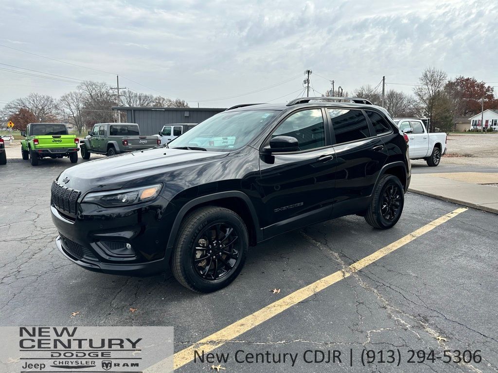 2023 Jeep Cherokee Altitude Lux