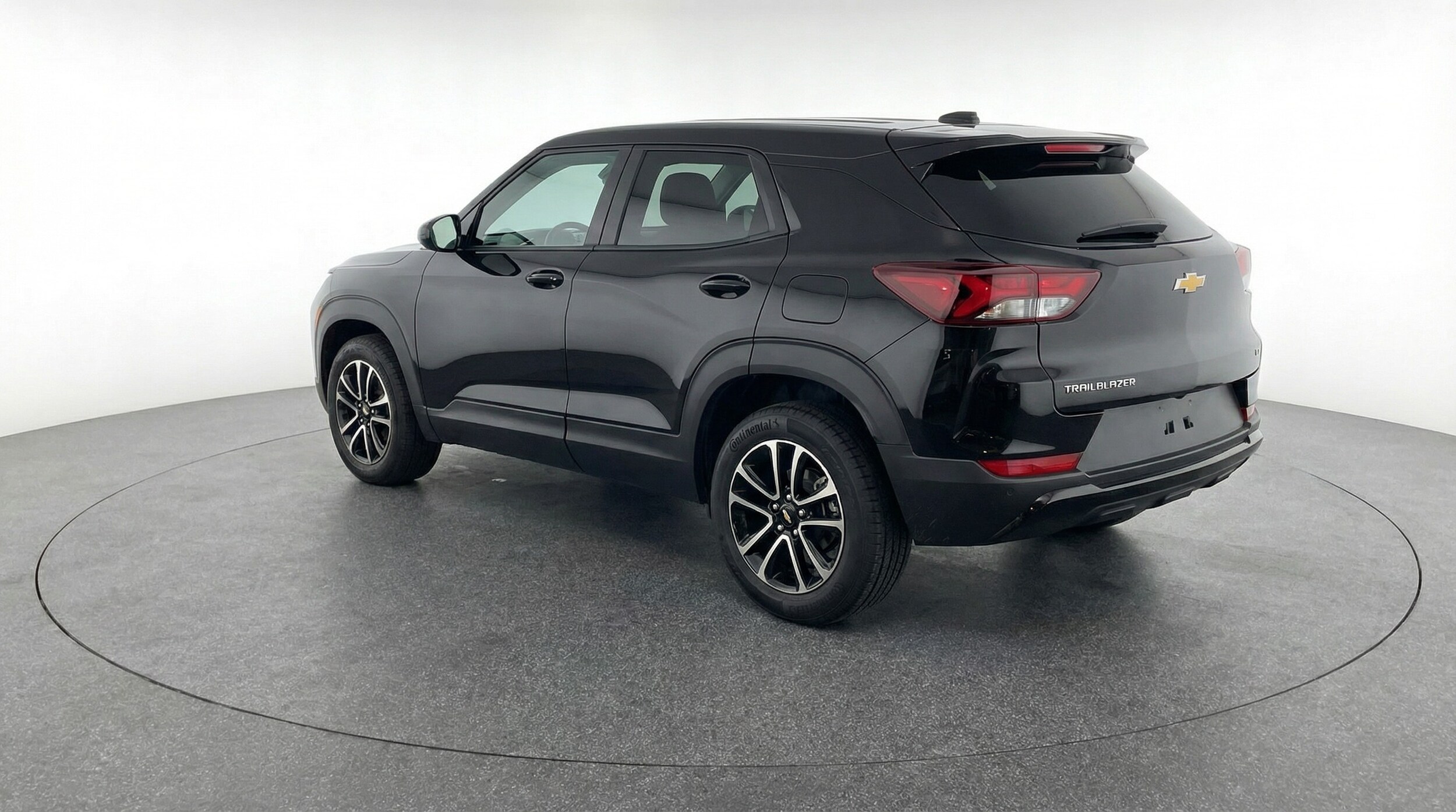 Thumbnail: 2025 Chevrolet TrailBlazer - 5