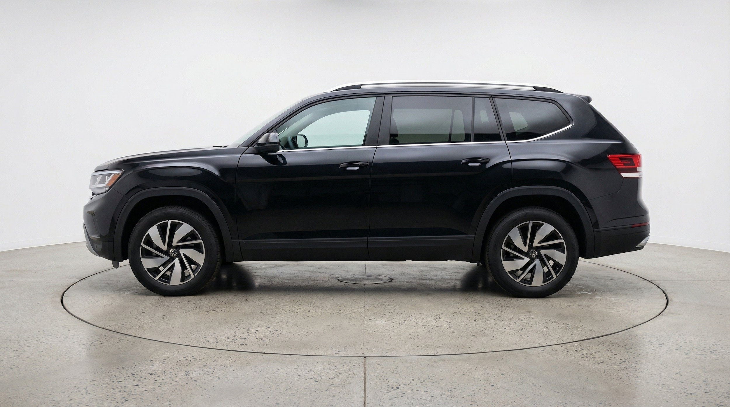 Thumbnail: 2026 Volkswagen Atlas - 5