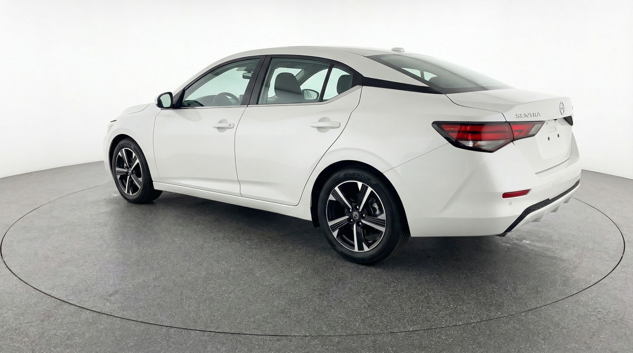 Thumbnail: 2025 Nissan Sentra - 5