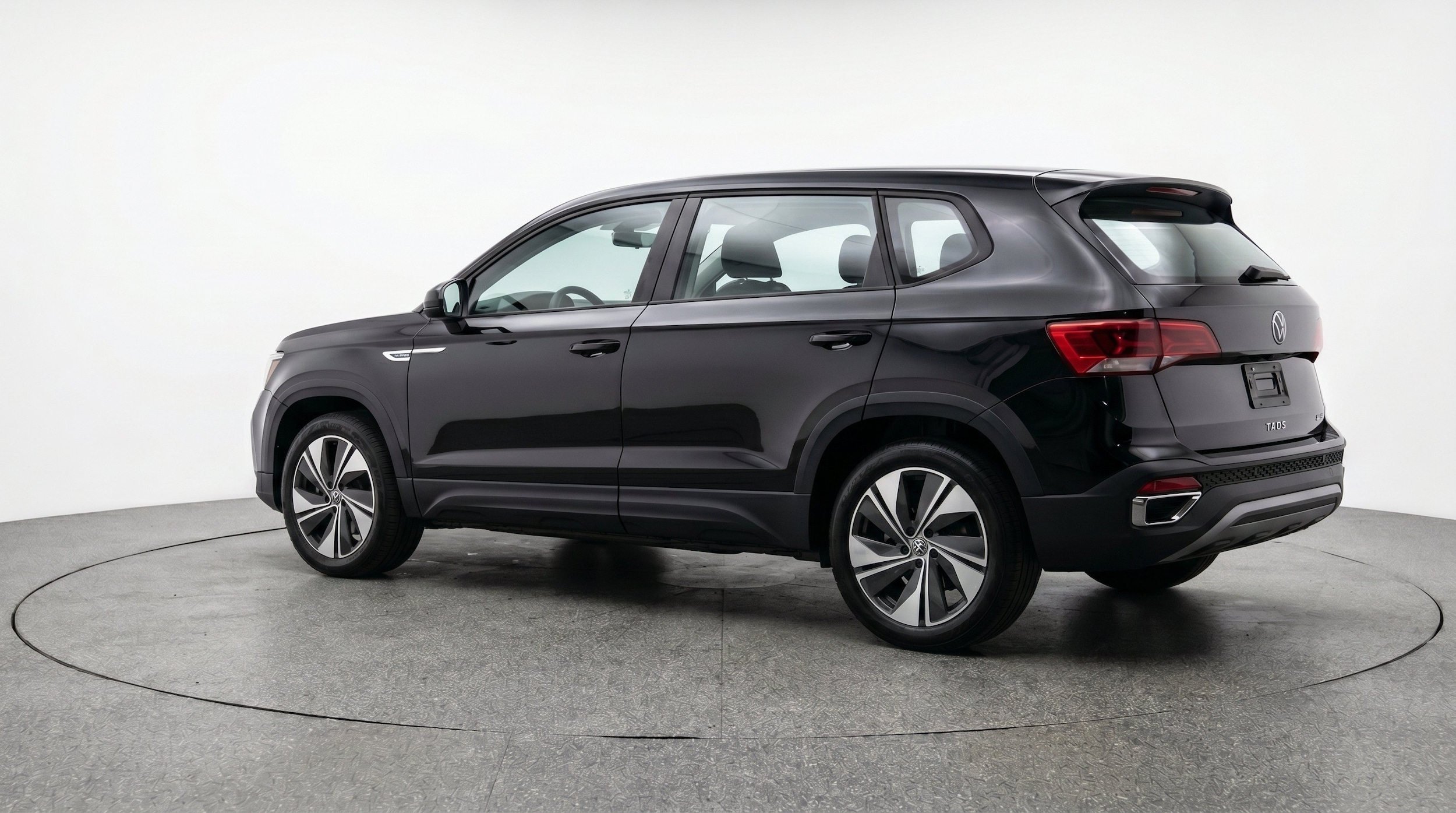 Thumbnail: 2026 Volkswagen Taos - 6