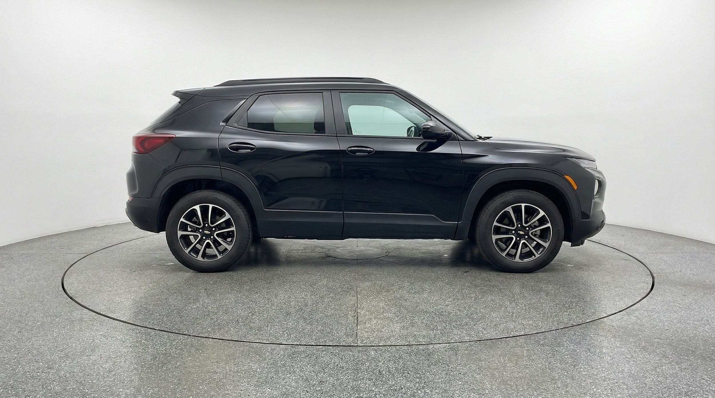 Thumbnail: 2025 Chevrolet TrailBlazer - 8