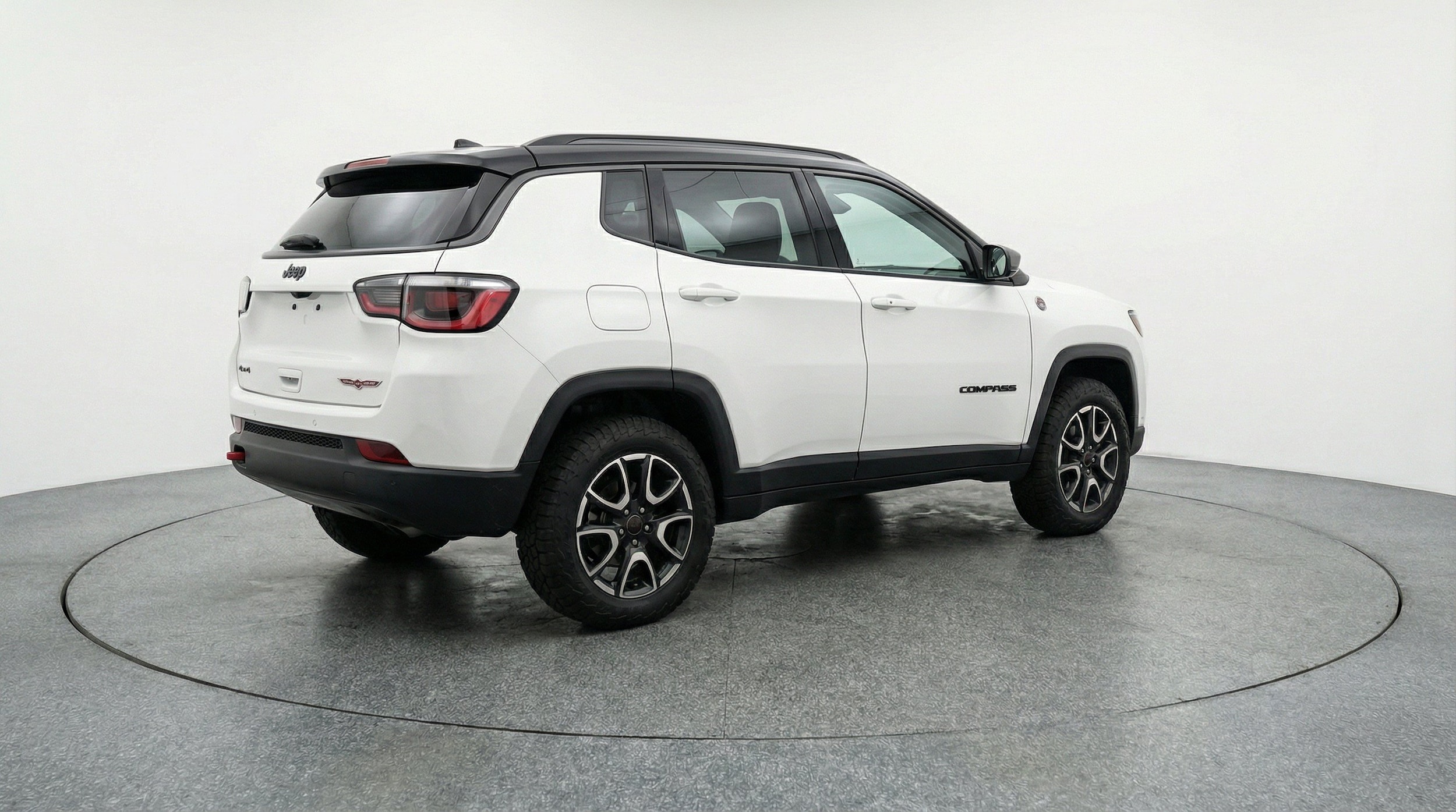 2025 Jeep Compass Trailhawk - Photo 8