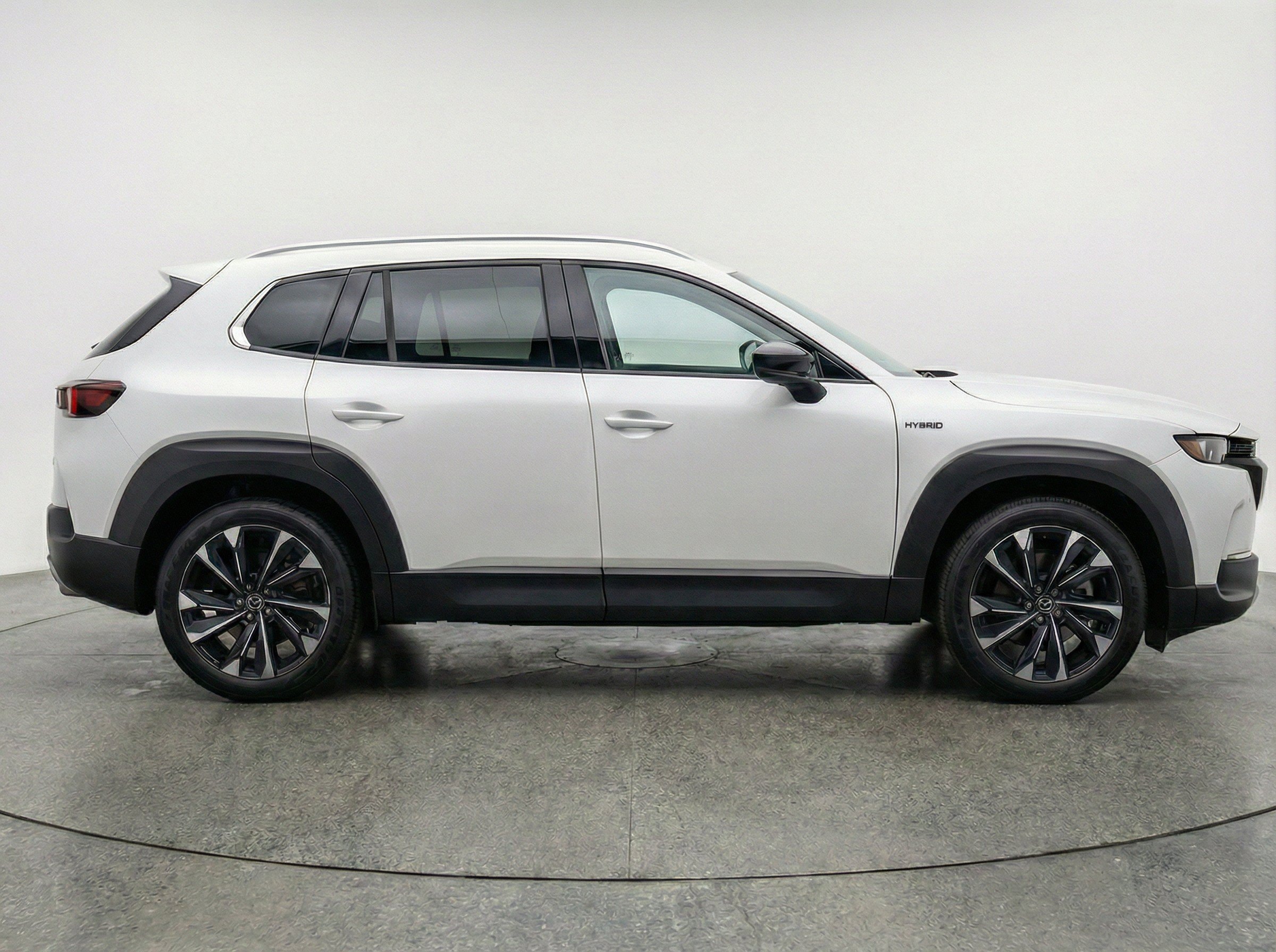 Thumbnail: 2025 Mazda CX-50 - 11