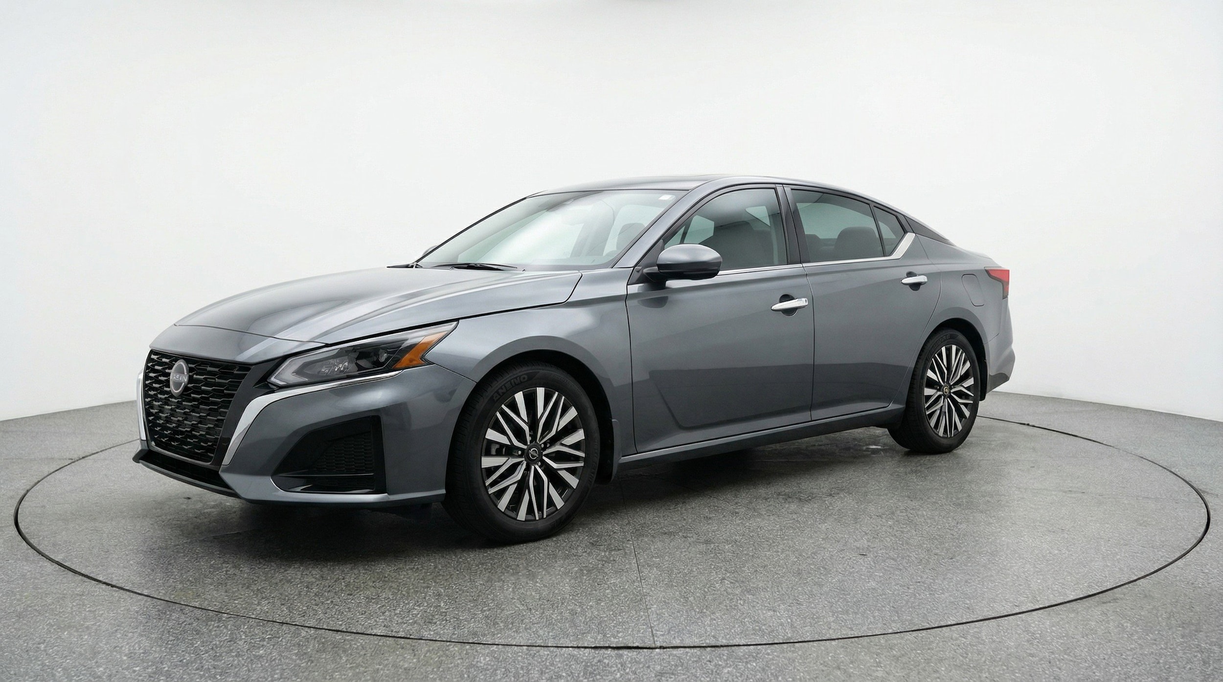 Thumbnail: 2025 Nissan Altima - 3