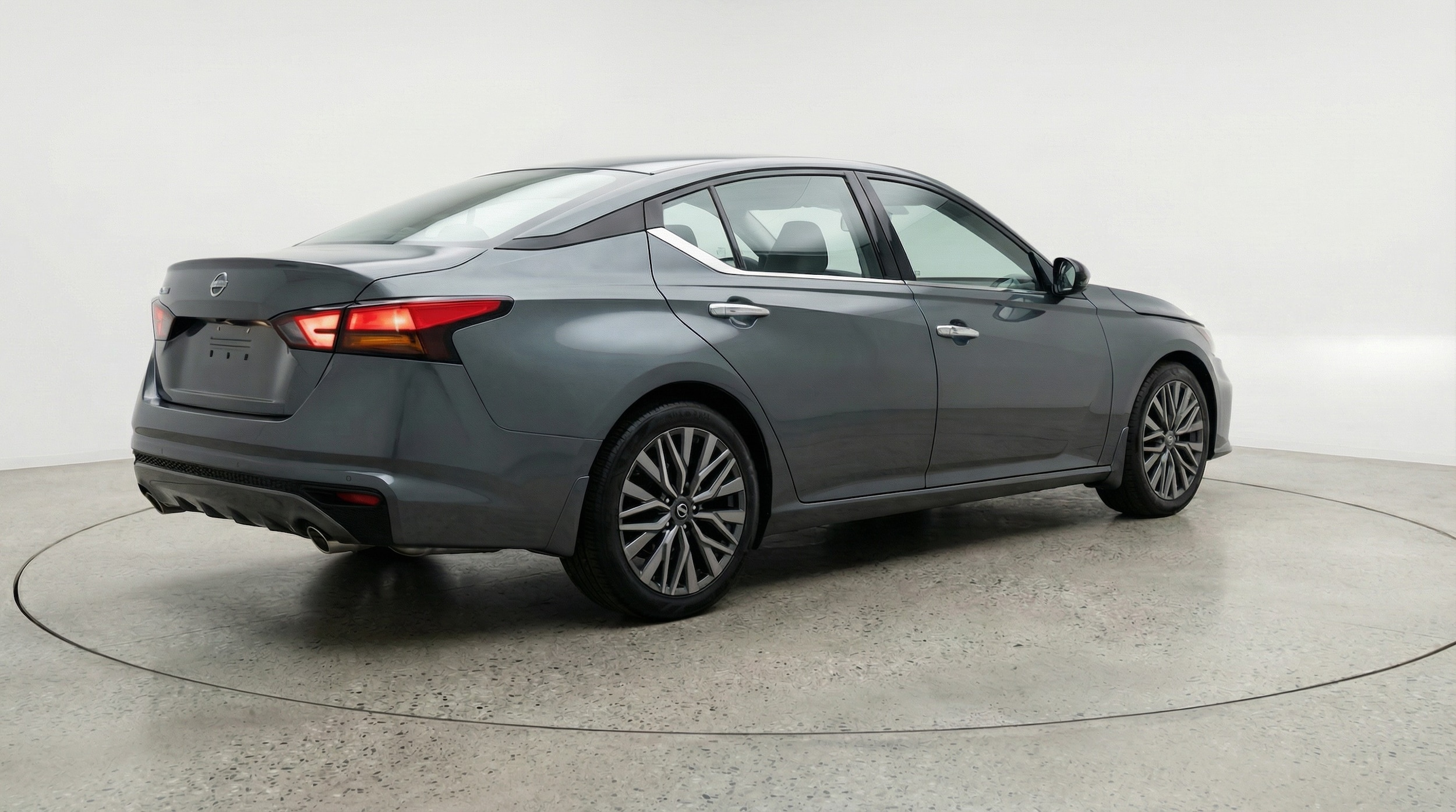 Thumbnail: 2025 Nissan Altima - 7