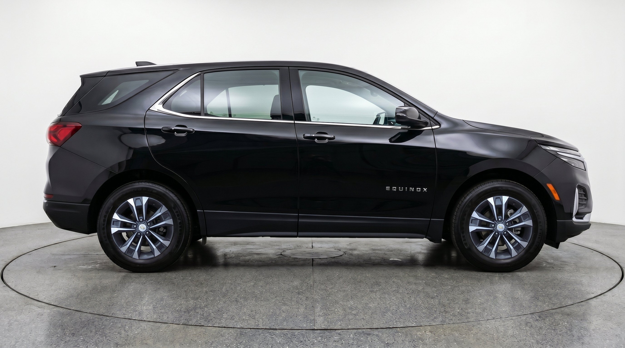 Thumbnail: 2025 Chevrolet Equinox - 11