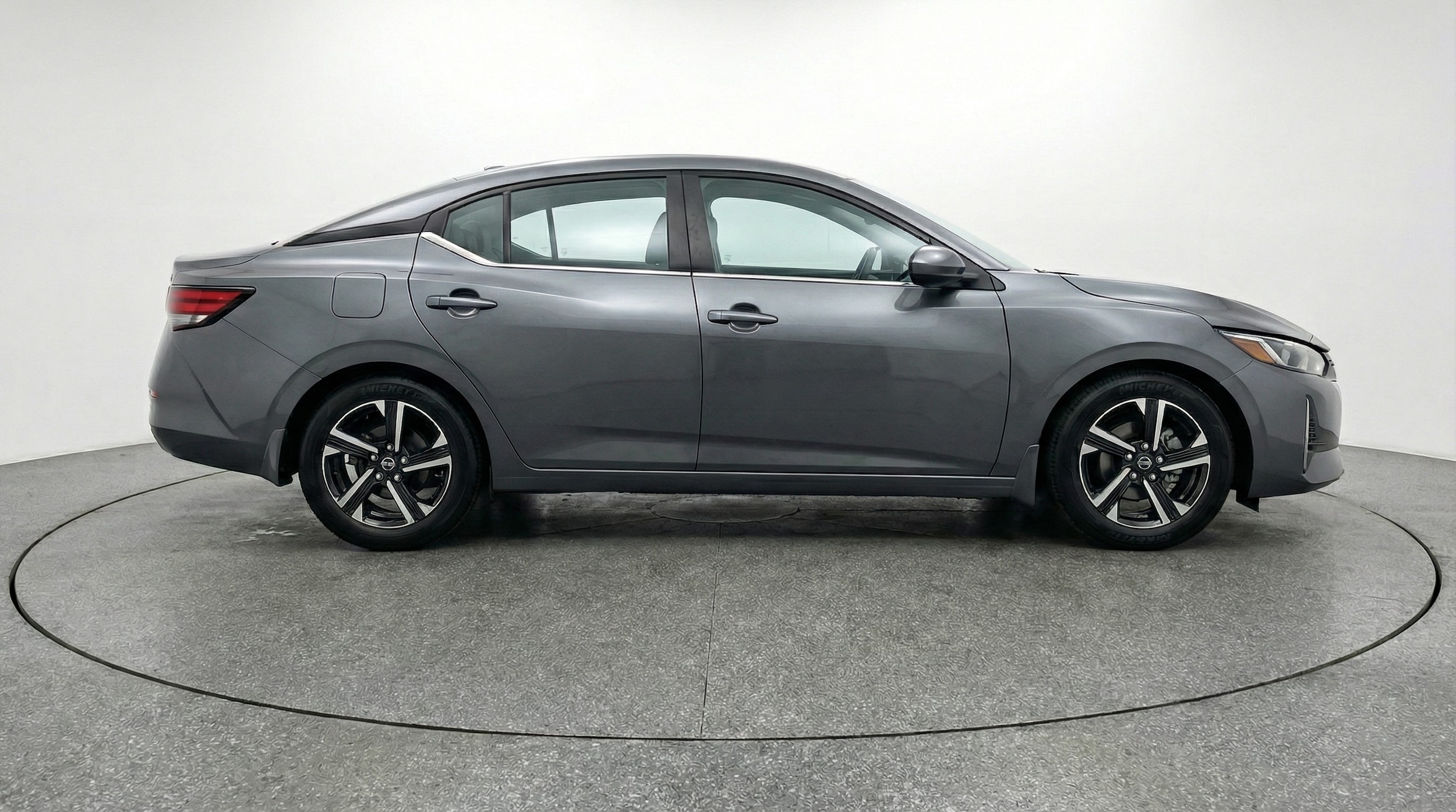 Thumbnail: 2025 Nissan Sentra - 8
