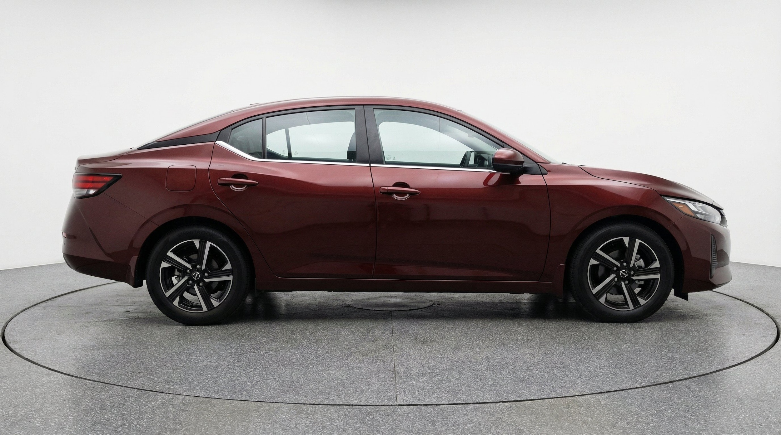 Thumbnail: 2025 Nissan Sentra - 11