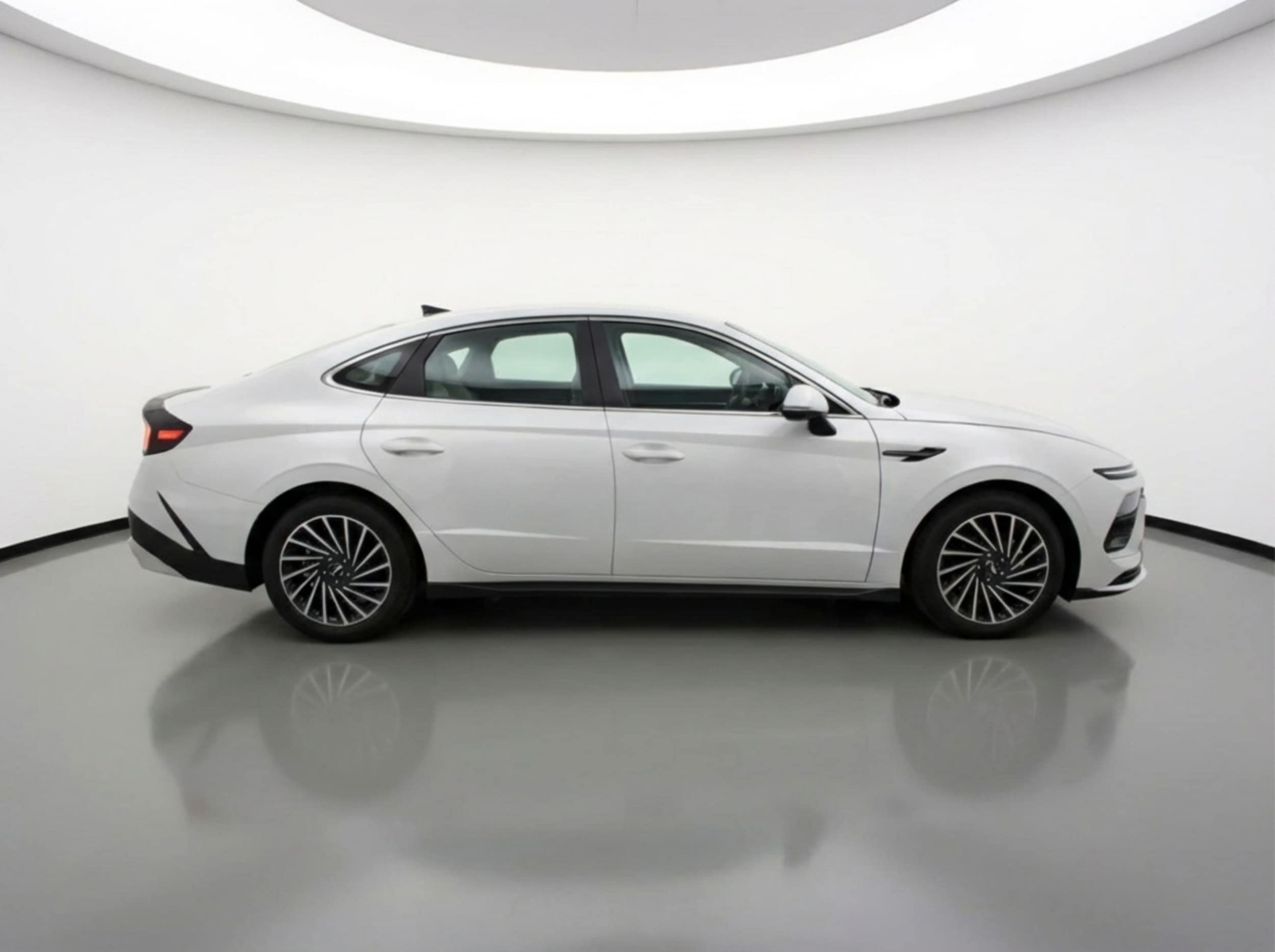 Thumbnail: 2025 Hyundai Sonata - 8