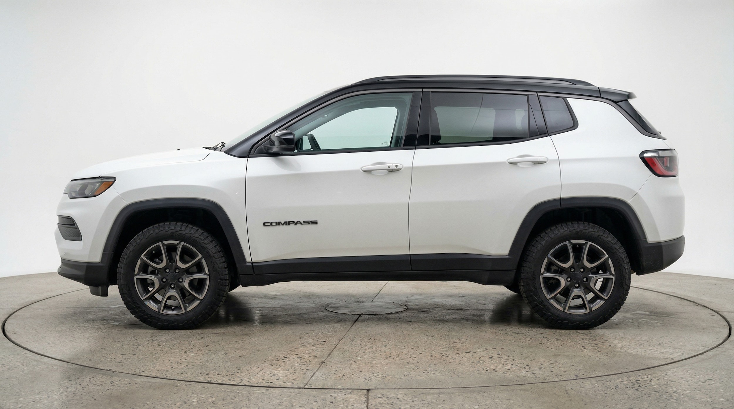 Thumbnail: 2025 Jeep Compass - 4