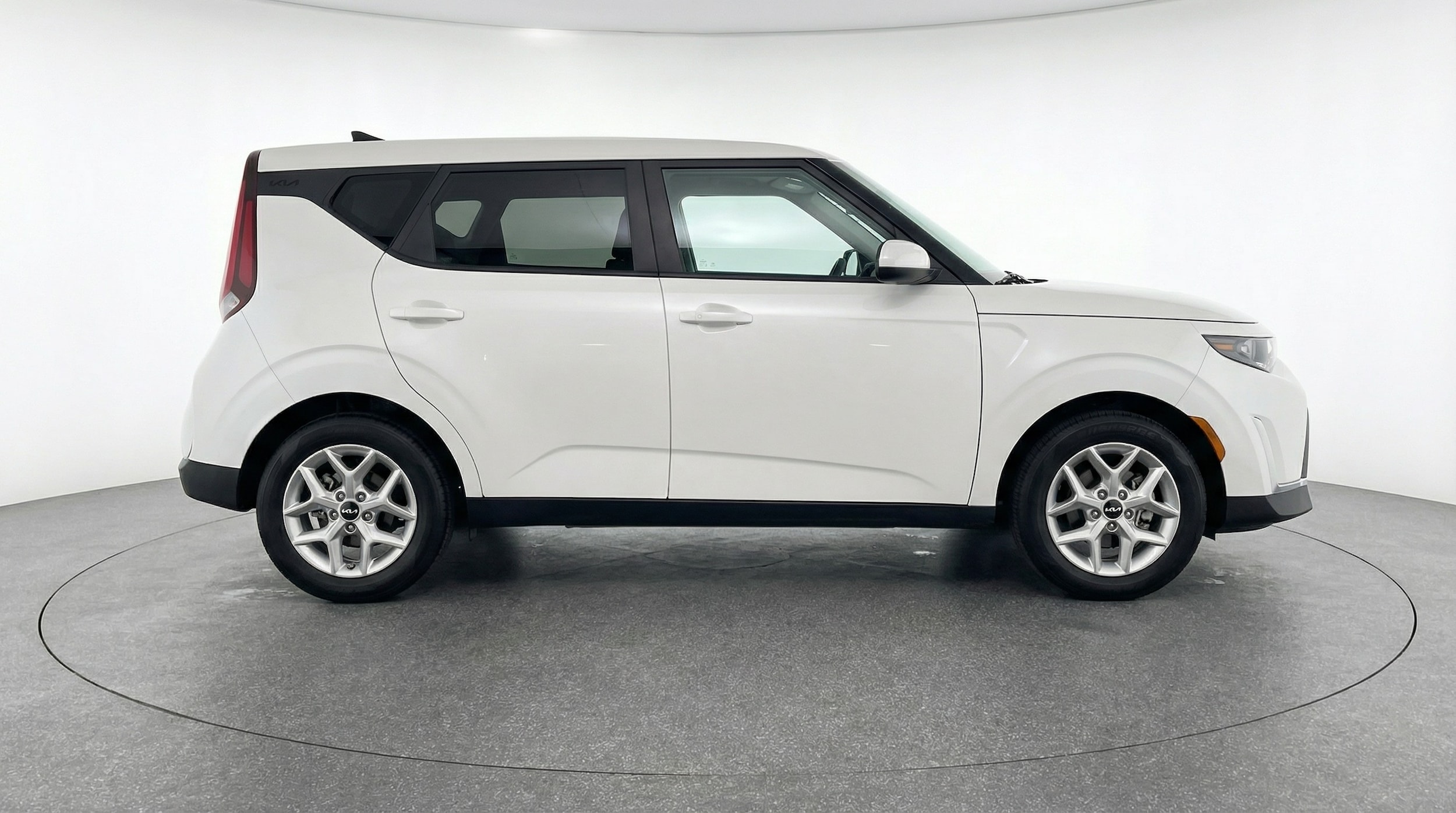 Thumbnail: 2025 Kia Soul - 8