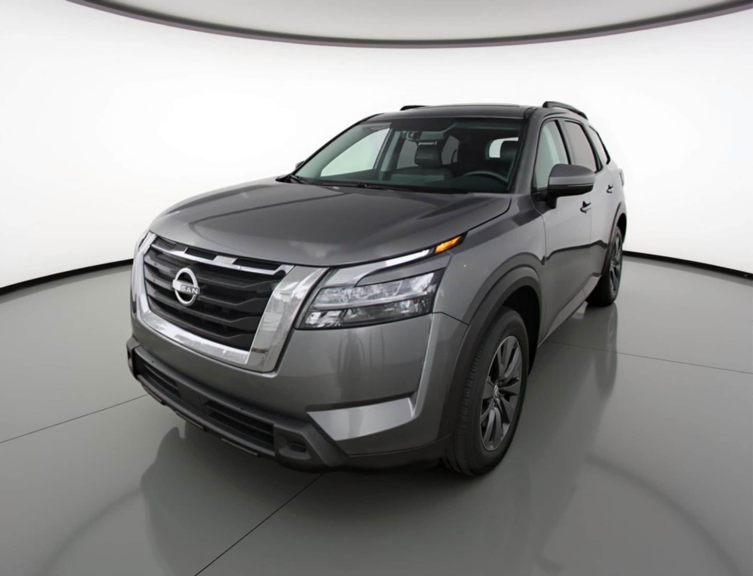Thumbnail: 2025 Nissan Pathfinder - 3