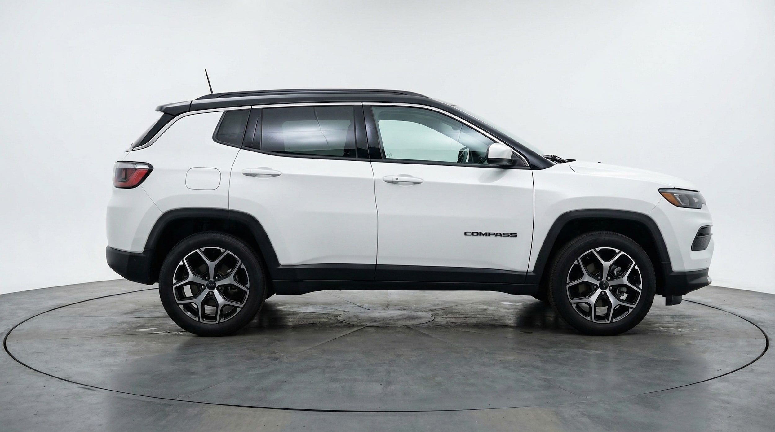 Thumbnail: 2025 Jeep Compass - 8