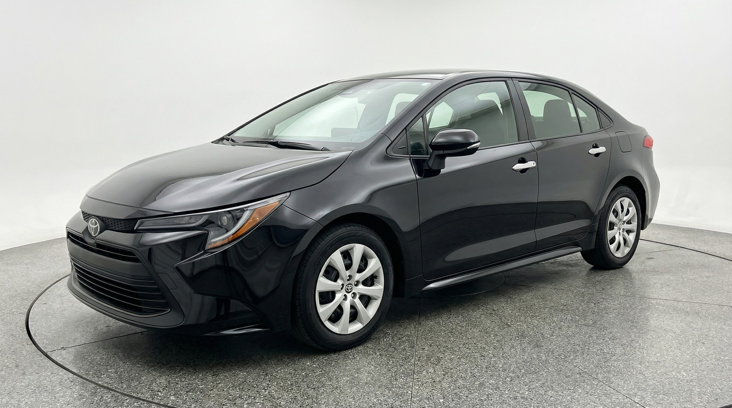 Thumbnail: 2025 Toyota Corolla - 3