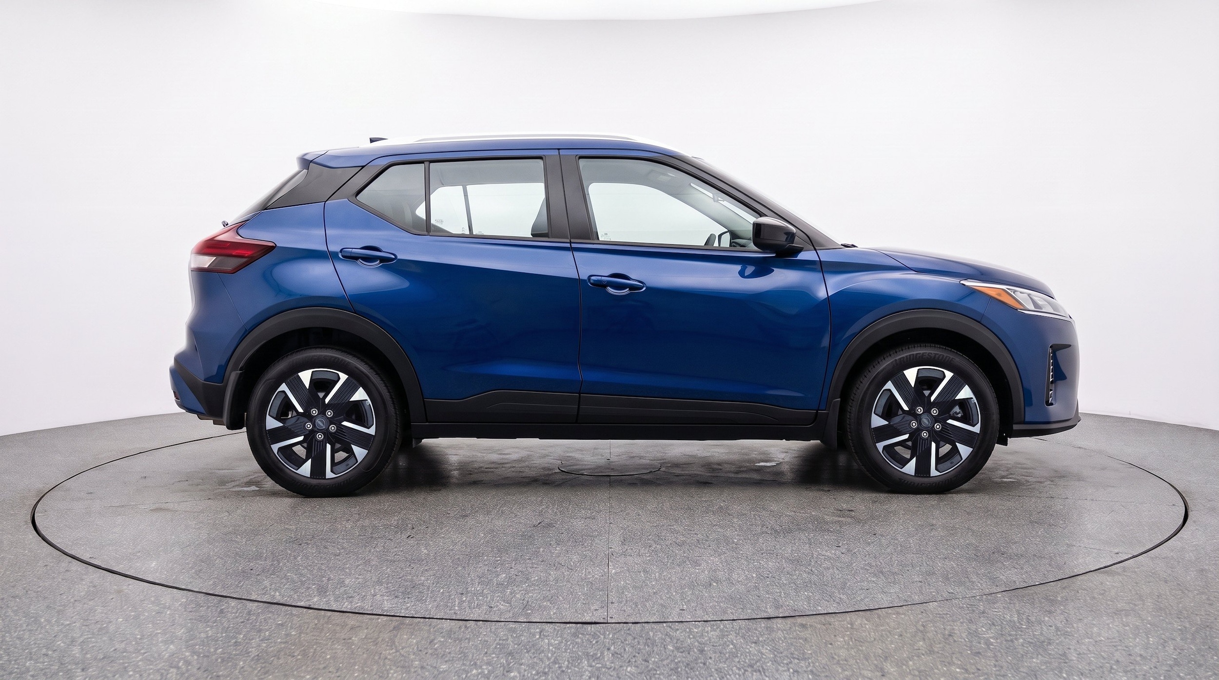 Thumbnail: 2026 Nissan Kicks - 11