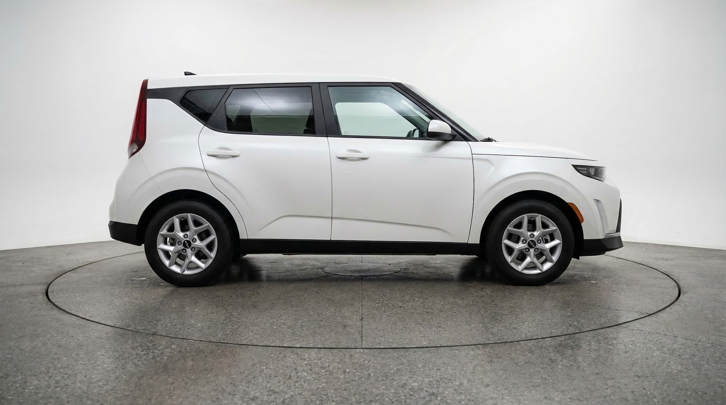 Thumbnail: 2025 Kia Soul - 8