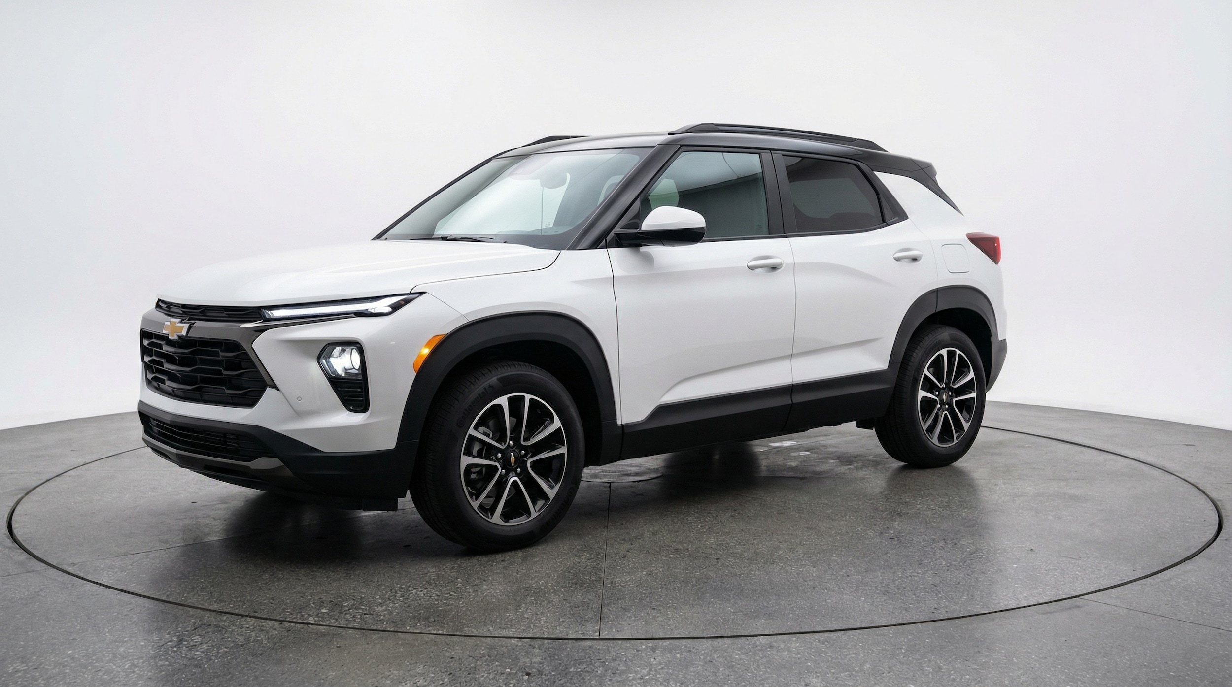 Thumbnail: 2025 Chevrolet TrailBlazer - 3