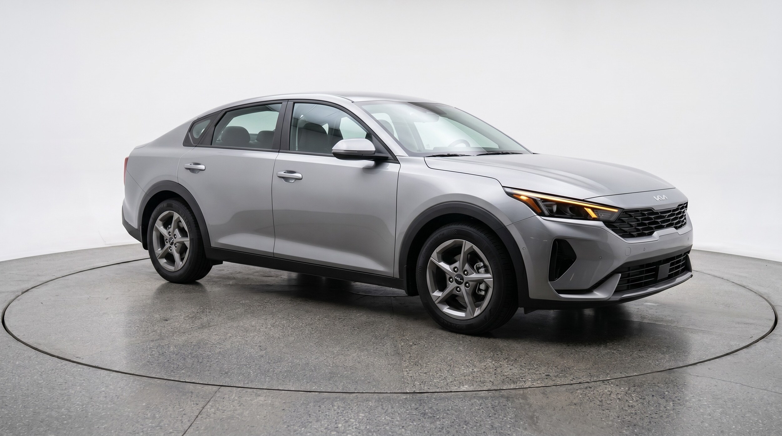 Thumbnail: 2025 Kia K4 - 1