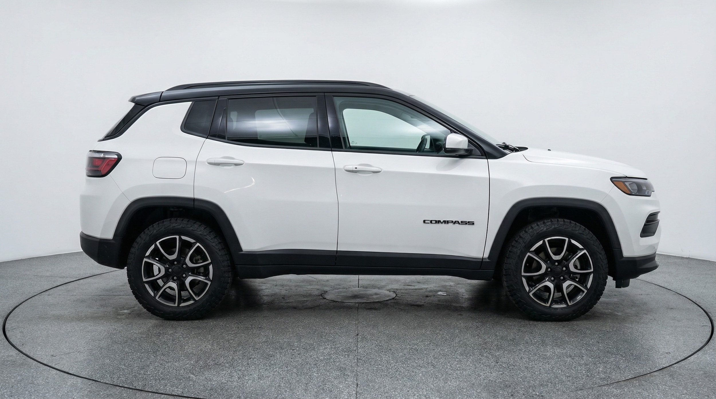 Thumbnail: 2025 Jeep Compass - 8