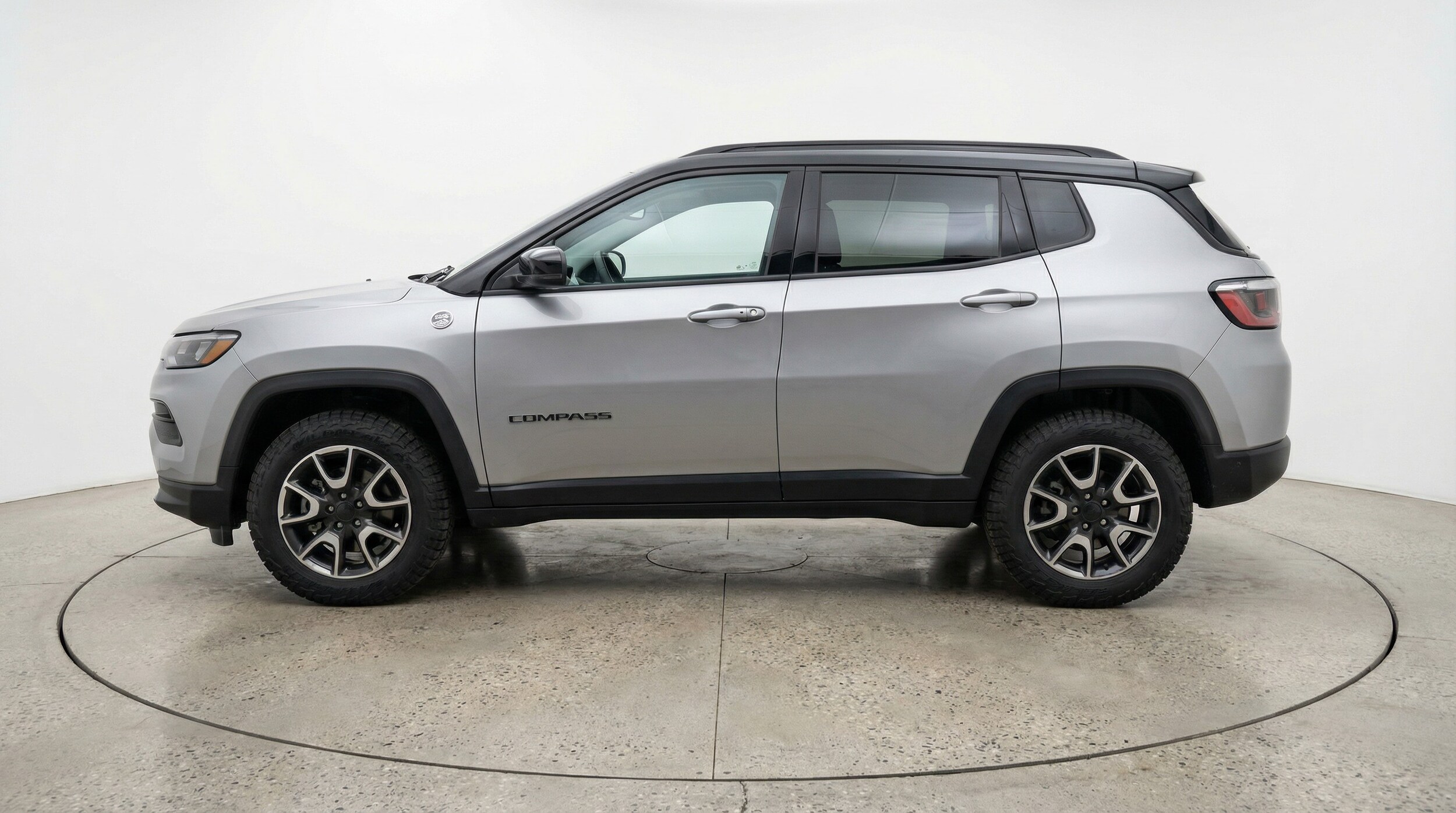 Thumbnail: 2025 Jeep Compass - 4