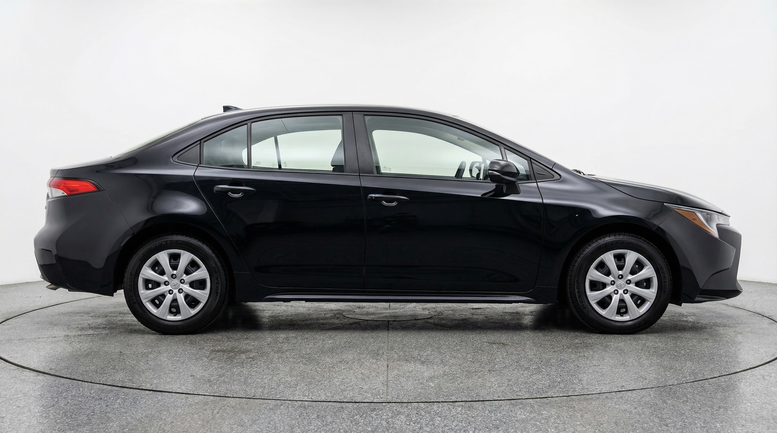 Thumbnail: 2025 Toyota Corolla - 8