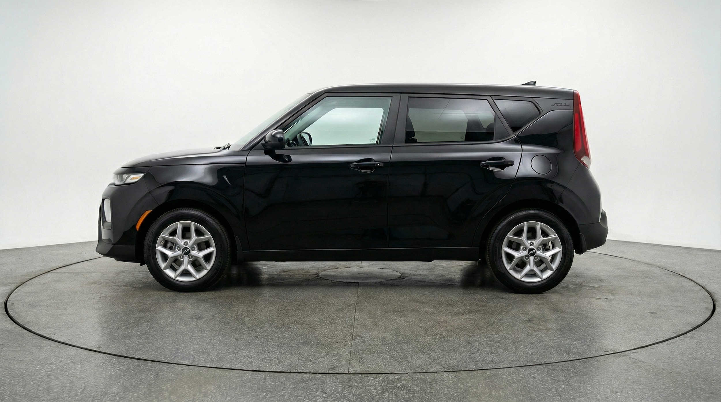 Thumbnail: 2025 Kia Soul - 4