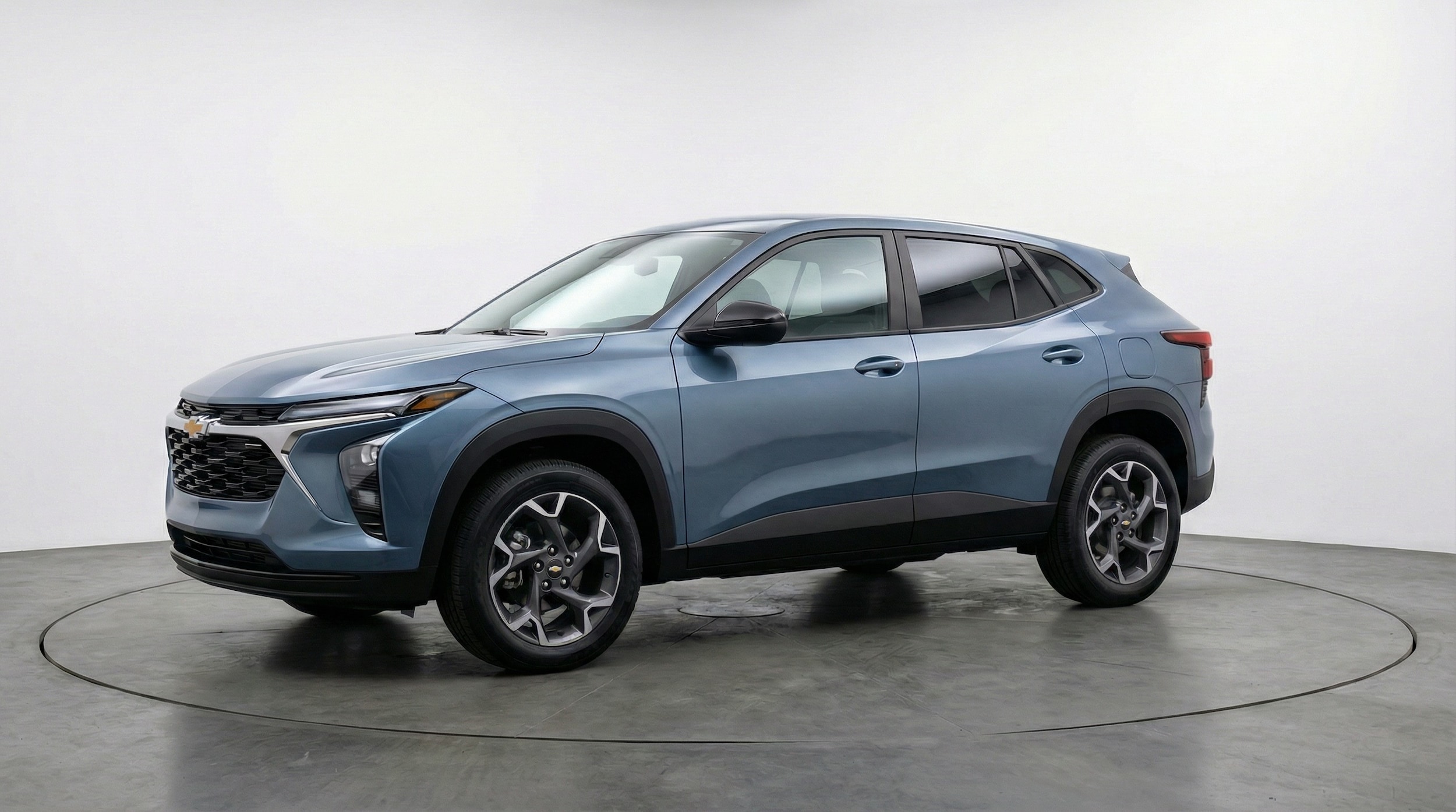 Thumbnail: 2025 Chevrolet Trax - 3