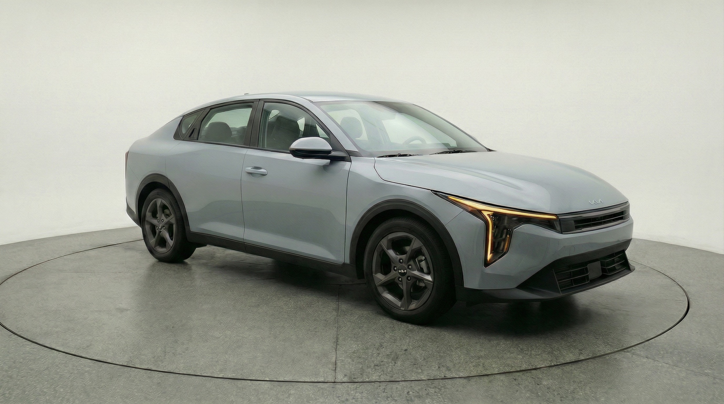 Thumbnail: 2025 Kia K4 - 1