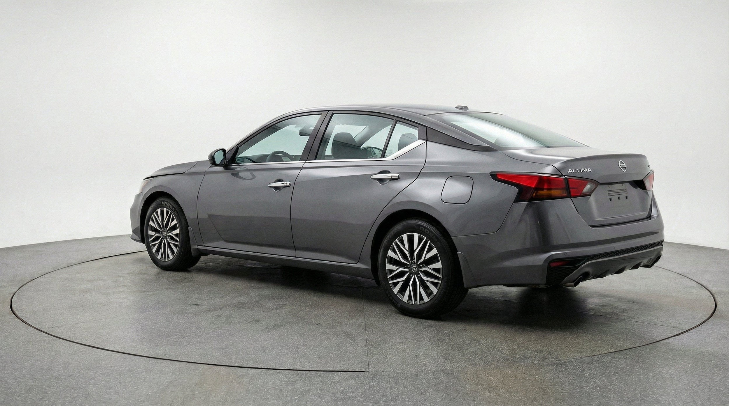 Thumbnail: 2025 Nissan Altima - 6