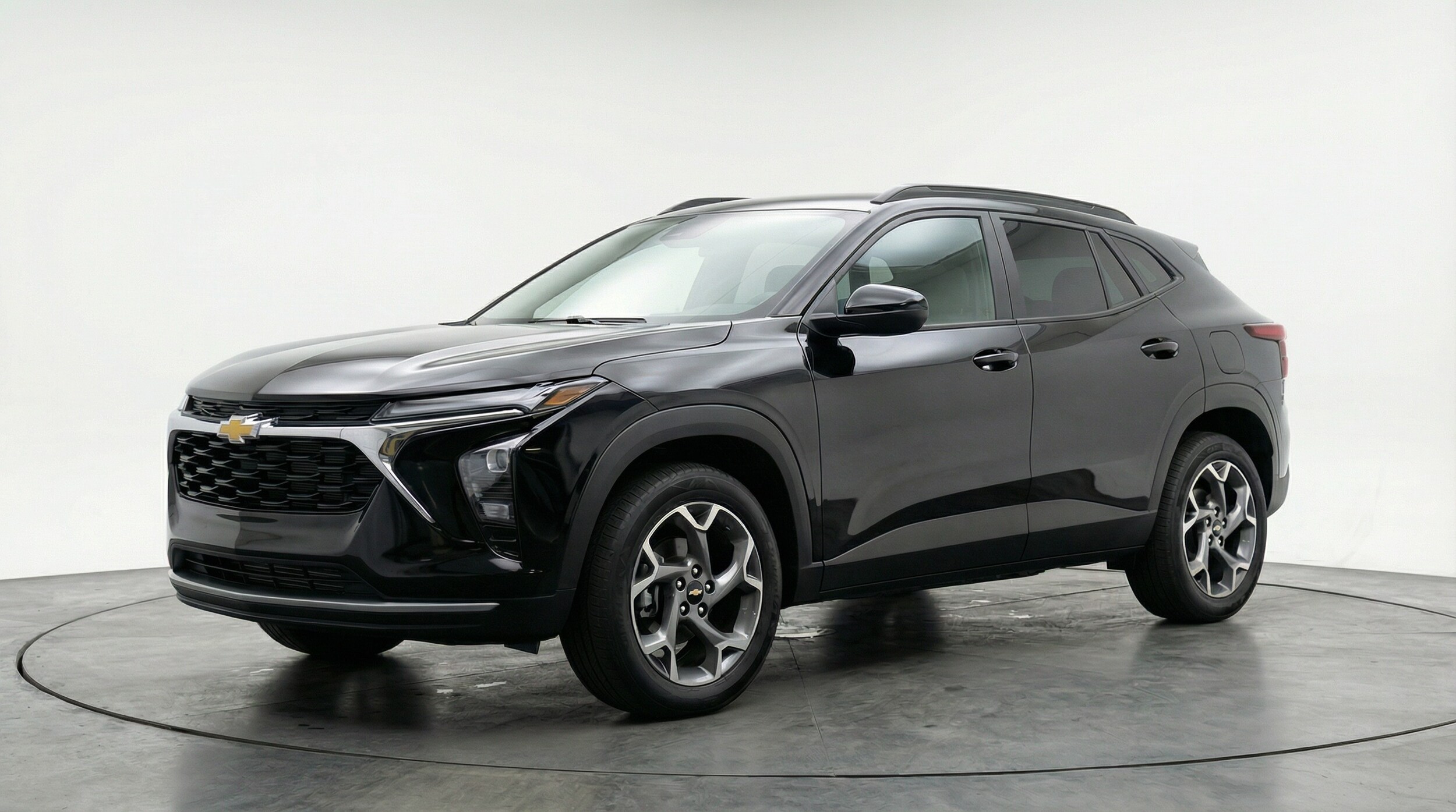 Thumbnail: 2025 Chevrolet Trax - 3