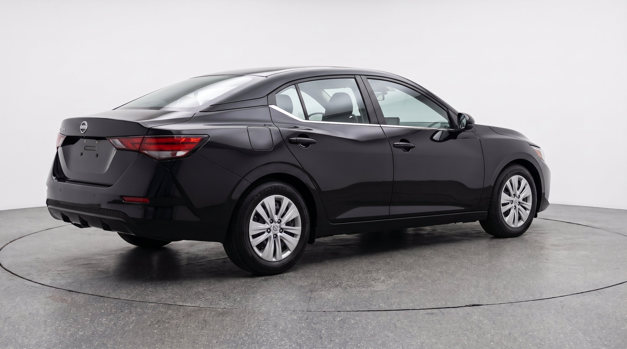 Thumbnail: 2025 Nissan Sentra - 9