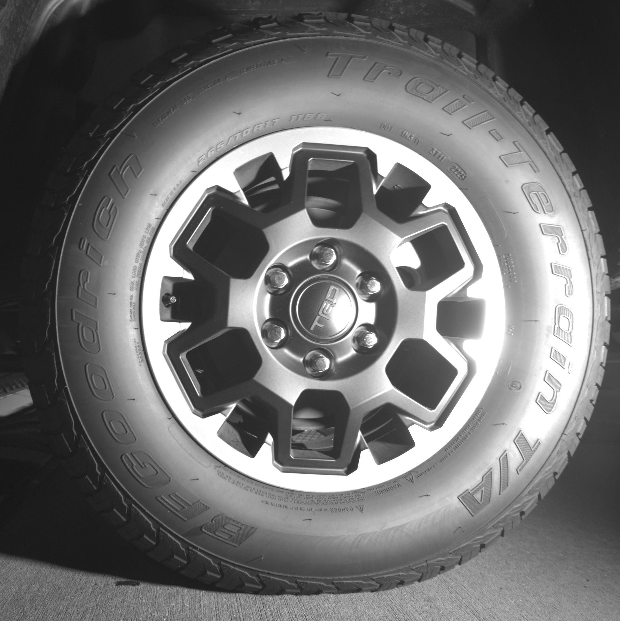 Thumbnail: 2025 Toyota Tacoma - 11